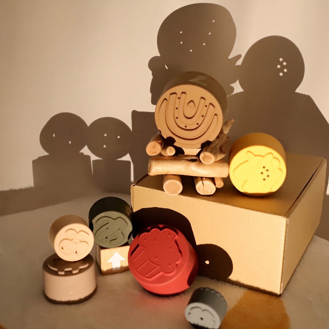 Bicchieri impilabili - Gioco di ombre con la scatola