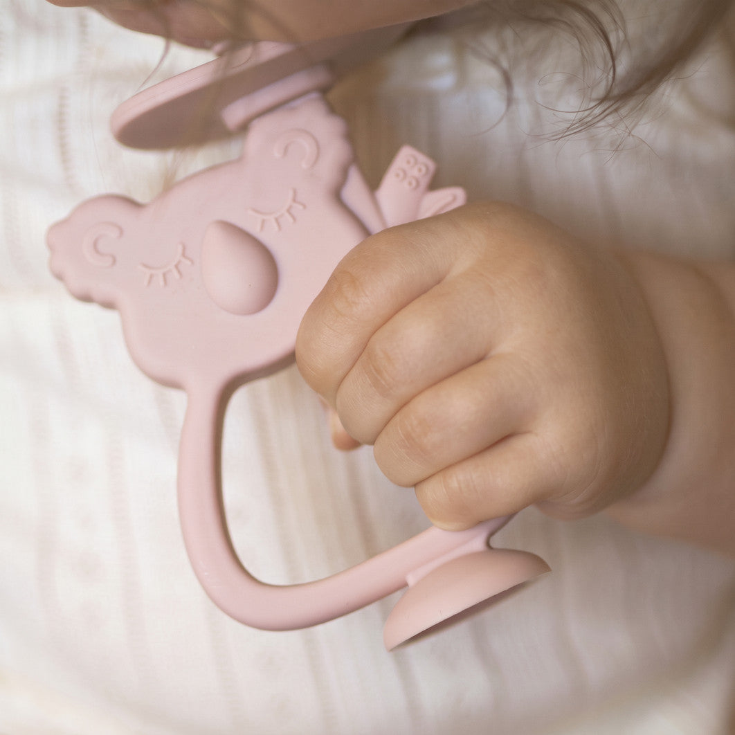 Massaggiagengive Koala - Rosa cipria, nella manina