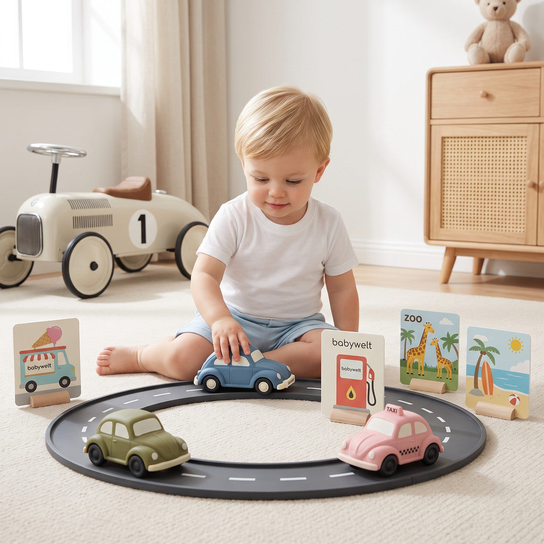 Set gioco Go & Explore - Bimbo seduto con la pista ovale