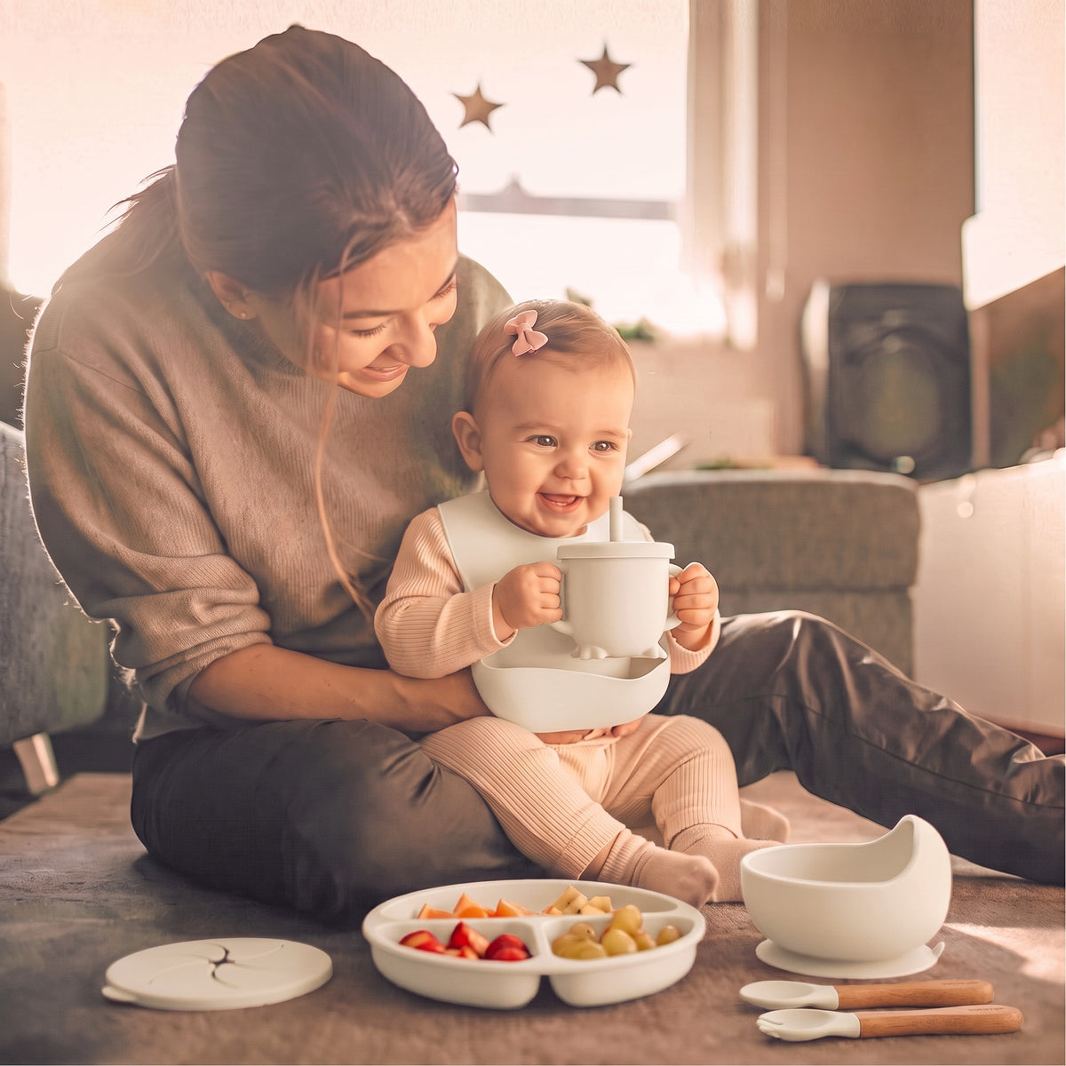 Set pappa per lo svezzamento Croissant/Avorio - Mamma e bimba col set