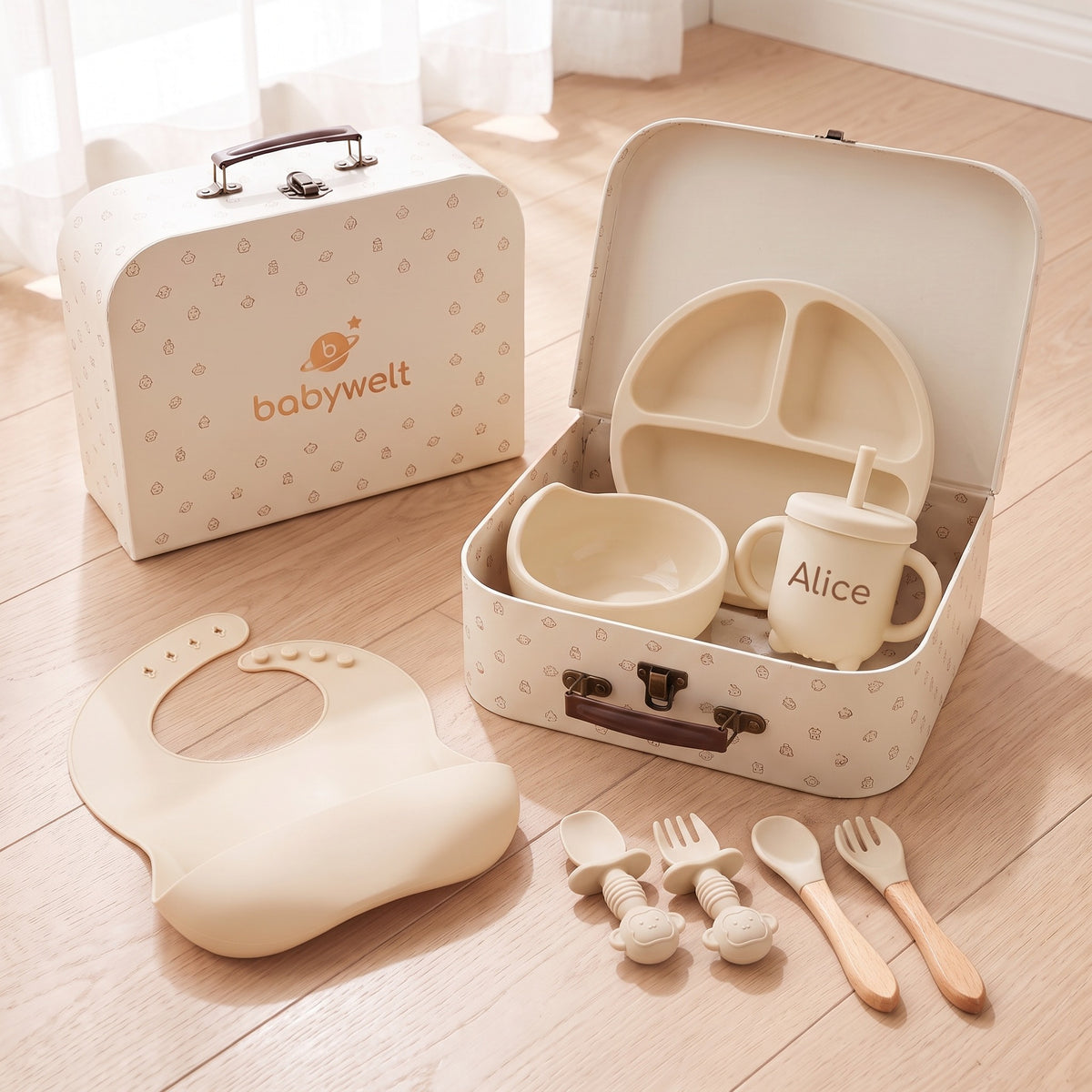 Set pappa per lo svezzamento Croissant/Avorio - Il set nella valigetta babywelt, bicchiere col nome inciso