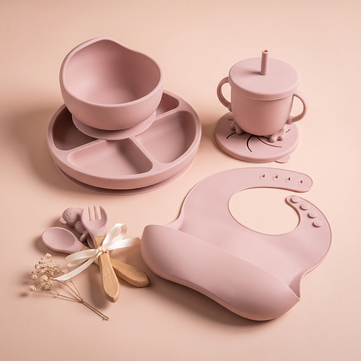 Set pappa per lo svezzamento Rosa cipria/Polvere - Composizione del set su fondo rosa