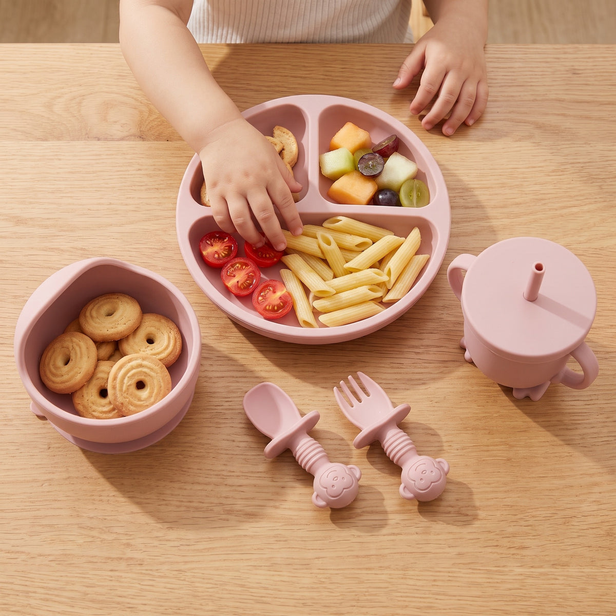 Set pappa per lo svezzamento Rosa cipria/Polvere - Pappa nel piatto a 3 scomparti, vista dall'alto